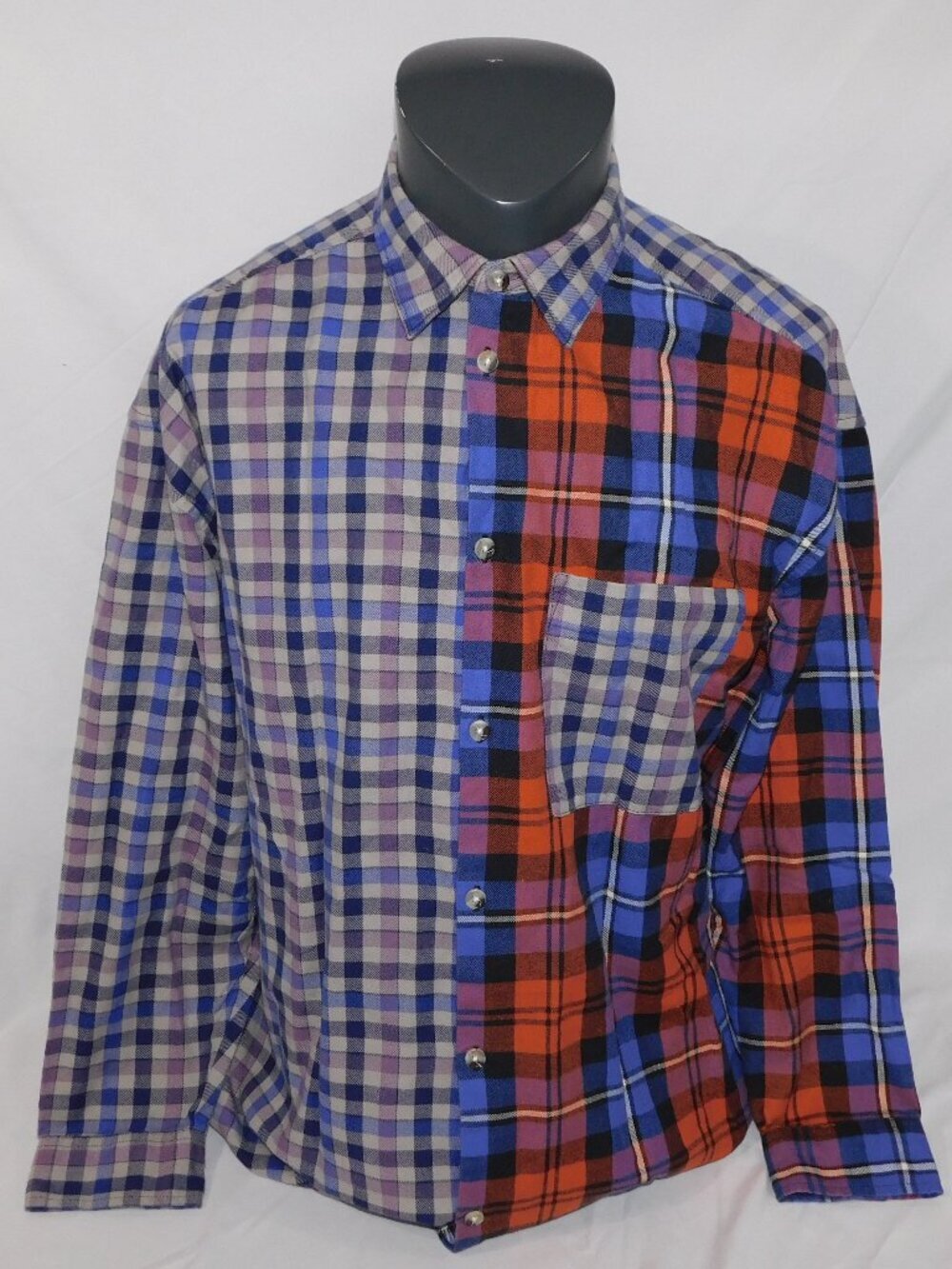 Urban Outfitters Flannel Mismatched Plaid Long Sleeve Shirt button front Mens M